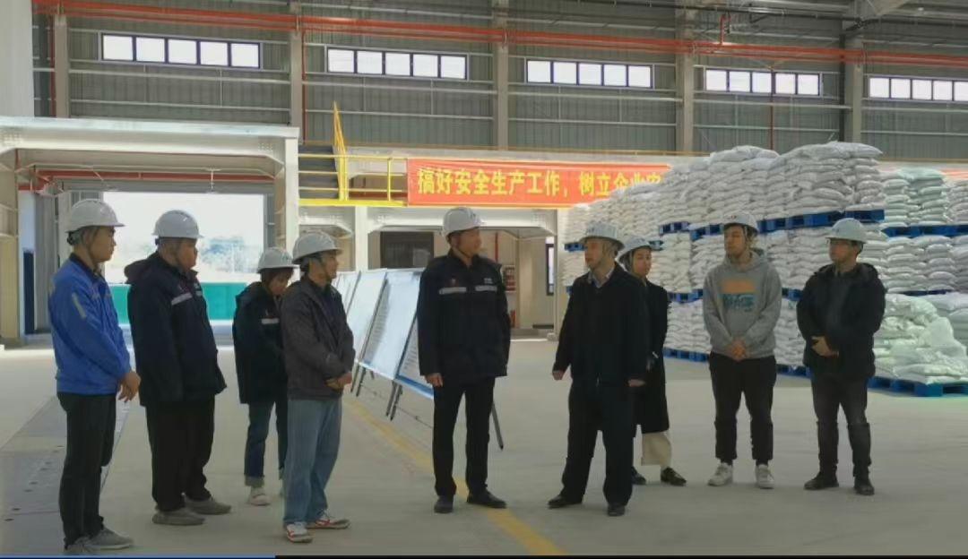 广西贺州重大项目建设热潮来袭,用地保障科长服务团主动上门 第3张 广西贺州重大项目建设热潮来袭,用地保障科长服务团主动上门 第3张