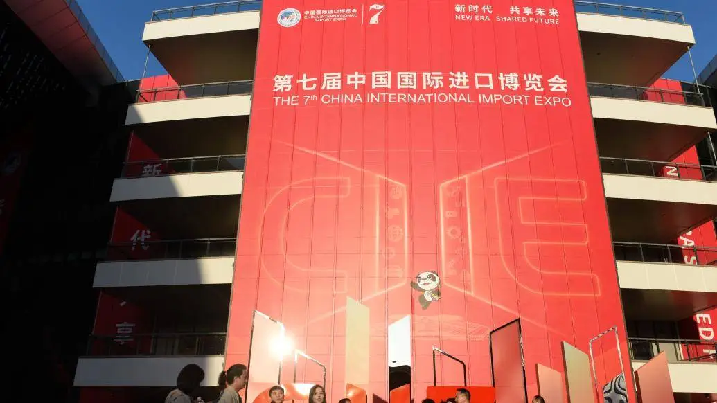 全球超 50 个国家定目标，新能源汽车产业强劲发展，中国已先行  第1张