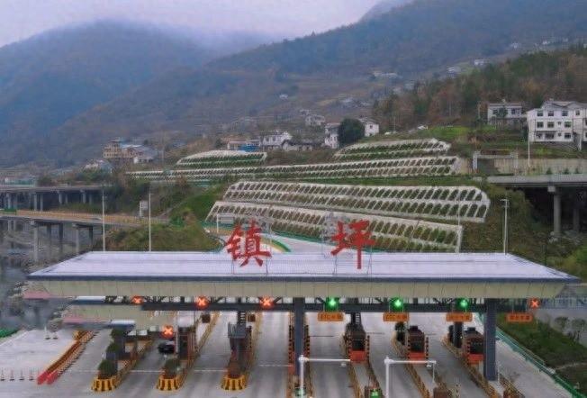 陕西交控安平高速 11 个收费站改造完成，智慧化收费系统引领交通新潮流