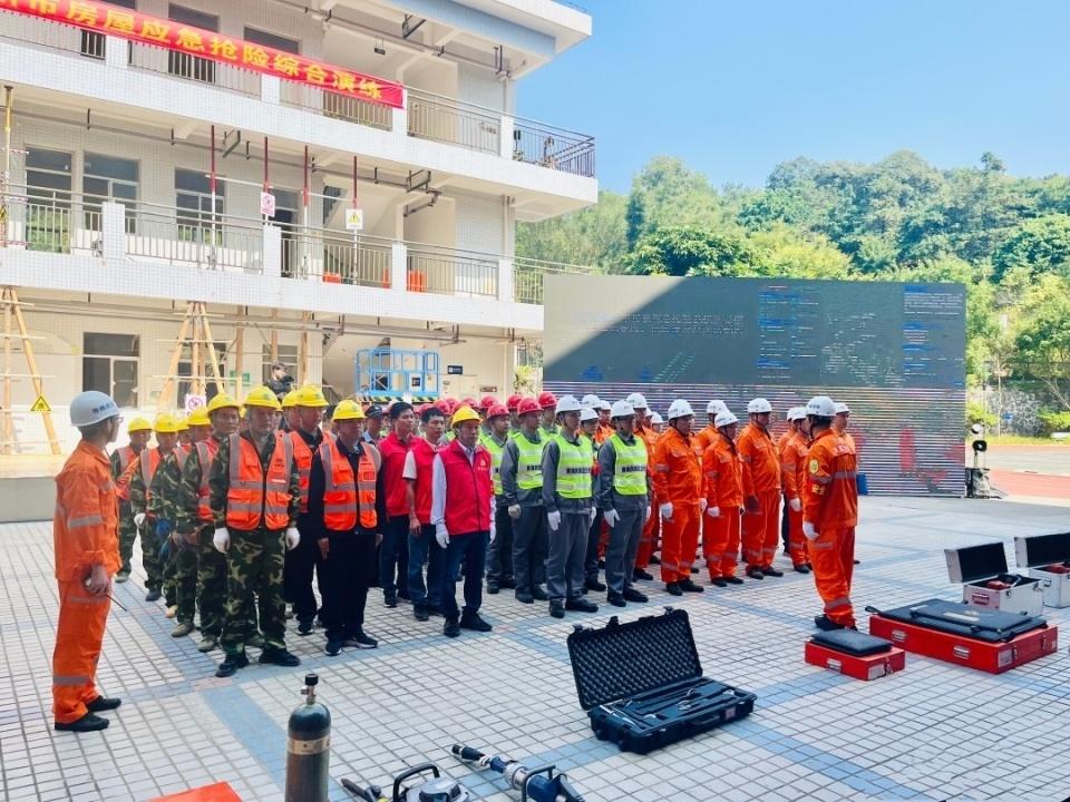 广州房屋应急抢险演练，200 余件套装备器材助力，场面震撼  第2张