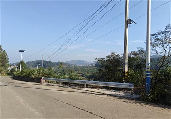 塘村镇道路安全隐患整治行动：迅速行动，还村民安全出行  第3张