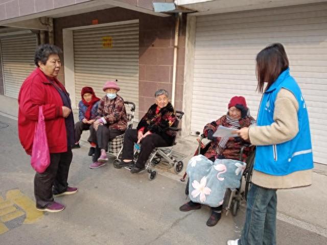 济宁一社区开展反诈宣传活动，守护居民钱袋子  第1张