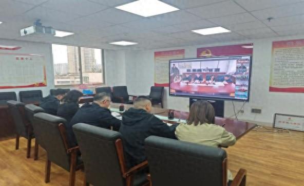 11 月 5 日，我局召开视频会议，落实国家药监局会议精神，你参加了吗？