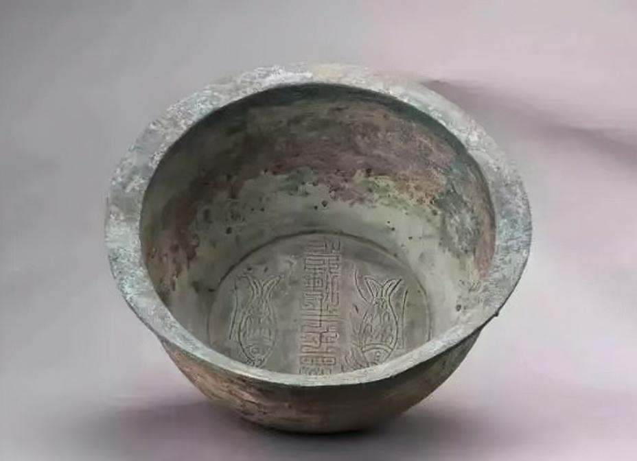 四川观察推出文化中国行·长江之歌之镇馆之宝请出列，讲述宜宾千年文脉  第2张