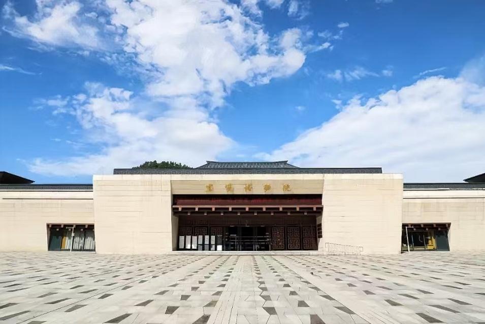 四川观察推出文化中国行·长江之歌之镇馆之宝请出列，讲述宜宾千年文脉  第4张