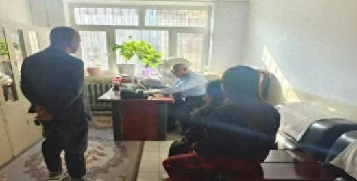 夫妻矛盾频发闹离婚，律师调解让他们重归于好