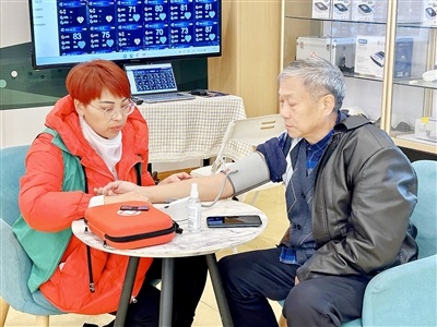安居区凤凰街道：老有所养，老有所乐，老人们的日常乐园