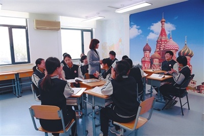 沈阳市外国语学校：免费早餐真香，地铁到家能省好几十，学生为何如此眷恋？  第1张