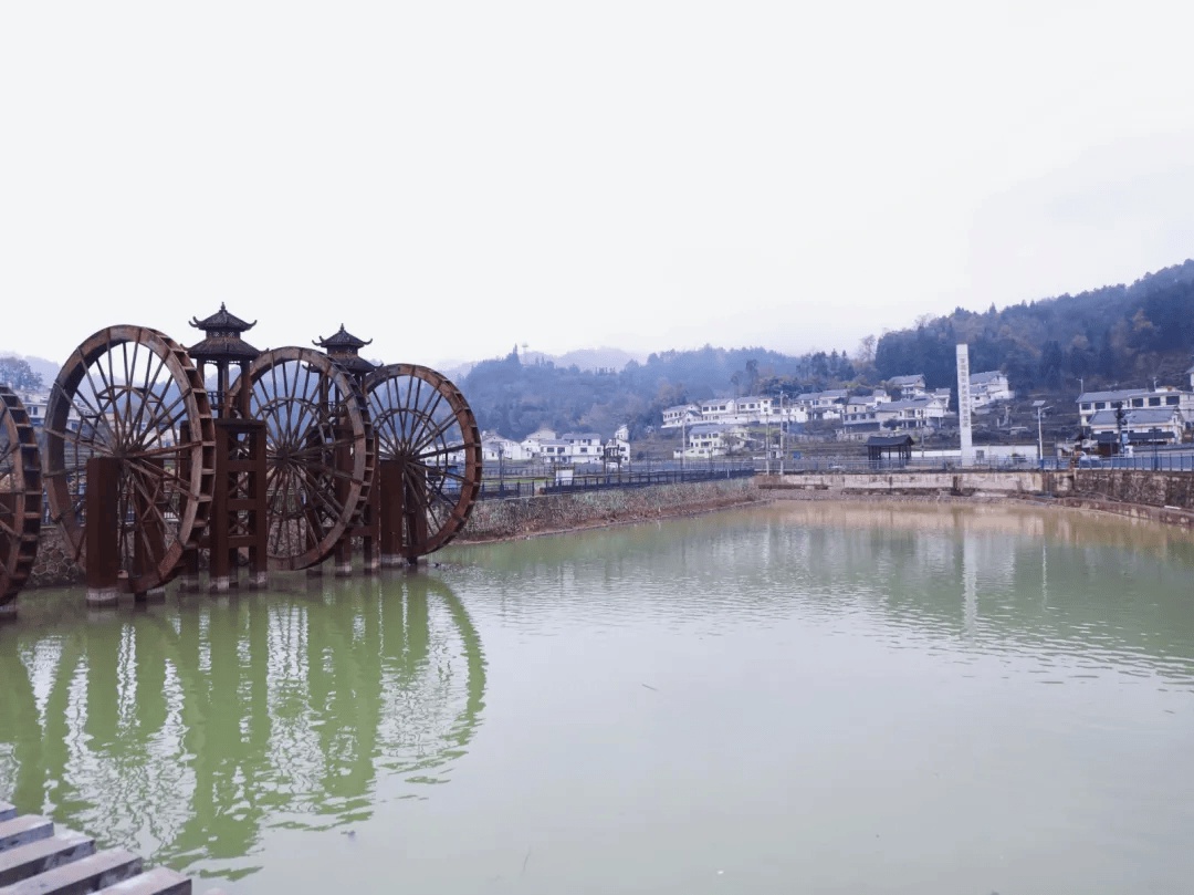麦城河华丽变身：从山洪肆虐到风景如画，村民点赞防洪工程  第3张