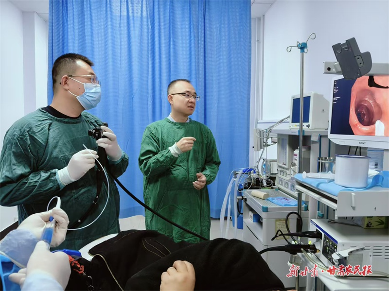 家门口的好医生：甘肃组团式医疗帮扶，让百姓就医不再难  第2张