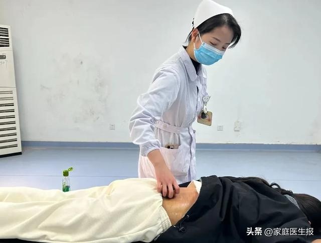 三九补一冬，来年无病痛：高校师生亲身体验中医魅力，健康义诊现场火爆  第5张