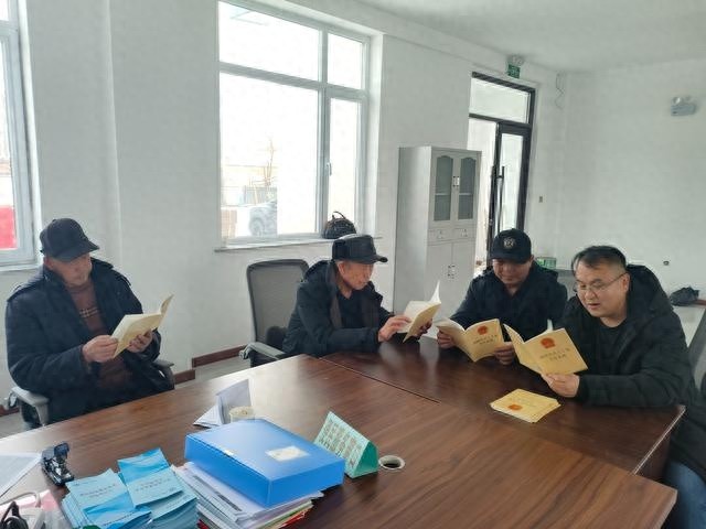 国家宪法日，白山市司法局第一书记零距离普法，村民权益保障大揭秘  第1张