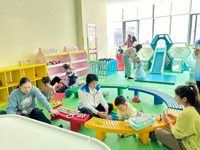 2025年嘉兴路街道八大重点工作揭秘：从低碳引领到源头治理，社区治理新模式即将诞生  第2张