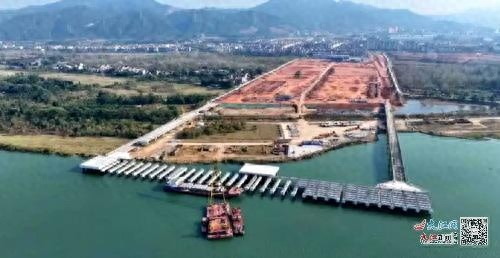 2024年末抢工期！吉安港天玉作业区综合码头建设进度过半，现场施工如火如荼  第1张