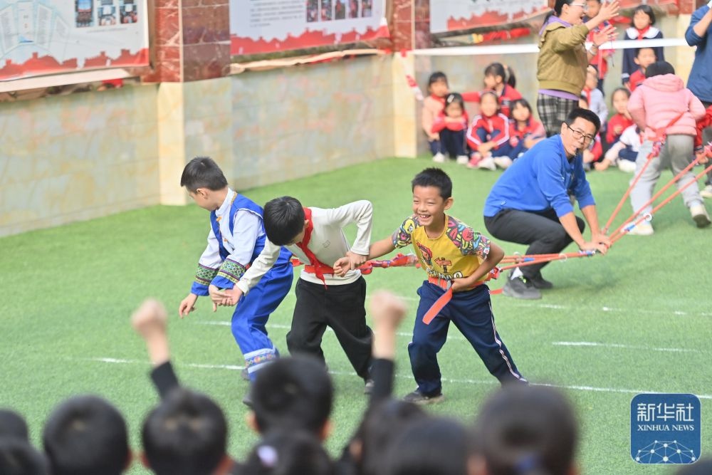 广西梧州小学民族体育运动会：孩子们在传统项目中找到快乐  第7张