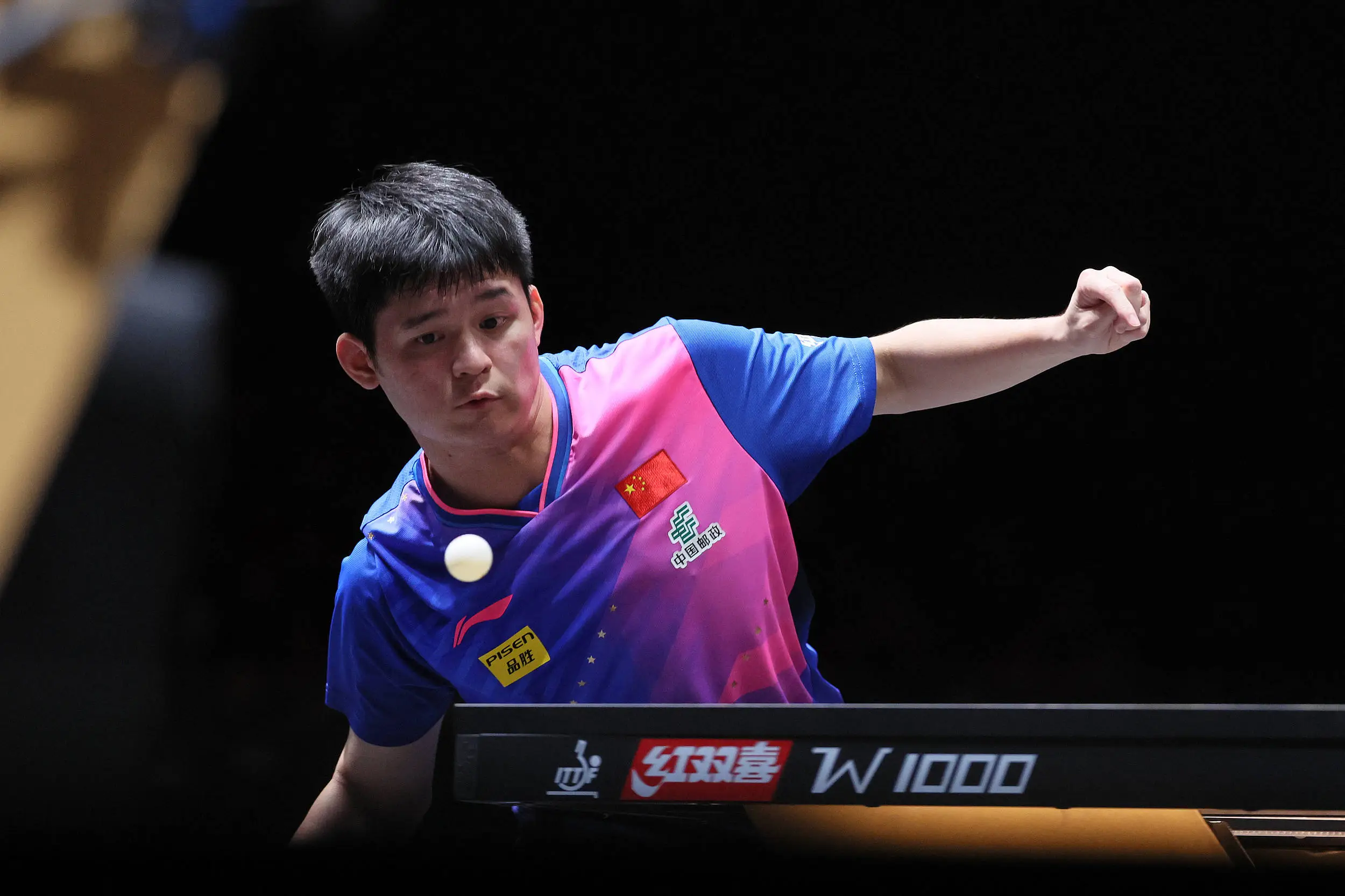 19 岁小将逆转 35 岁马龙夺冠，国乒传承之战，谁是真正的王者？  第1张