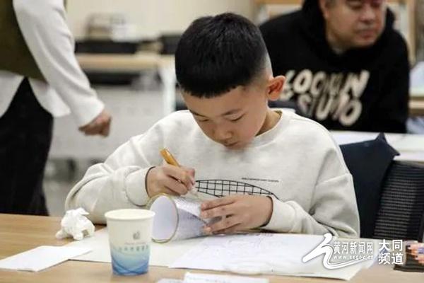 艺术加‘杯’，快乐加‘杯’——手绘玻璃杯美育体验活动在大同市成功举办  第4张