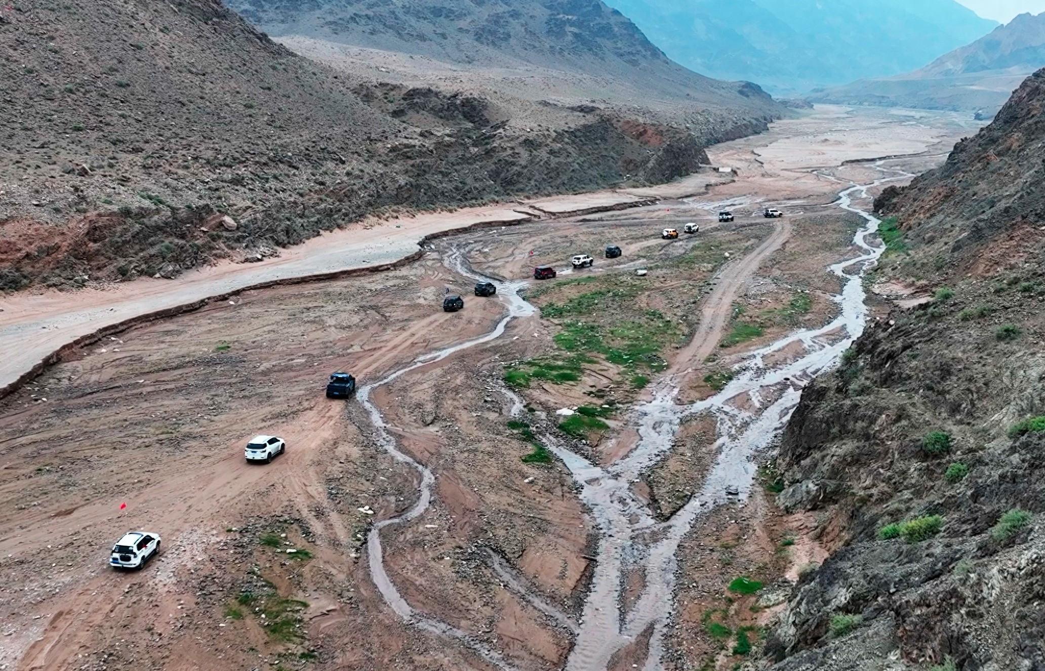 国庆热门线路！阴山自驾游，感受多种自然地貌与地域文化的交融  第1张