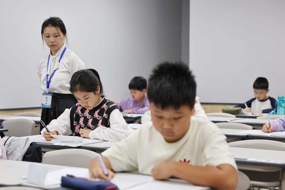 第六届山东省中小学生作文大赛决赛启幕，千余学子同题写作，谁能脱颖而出？  第9张
