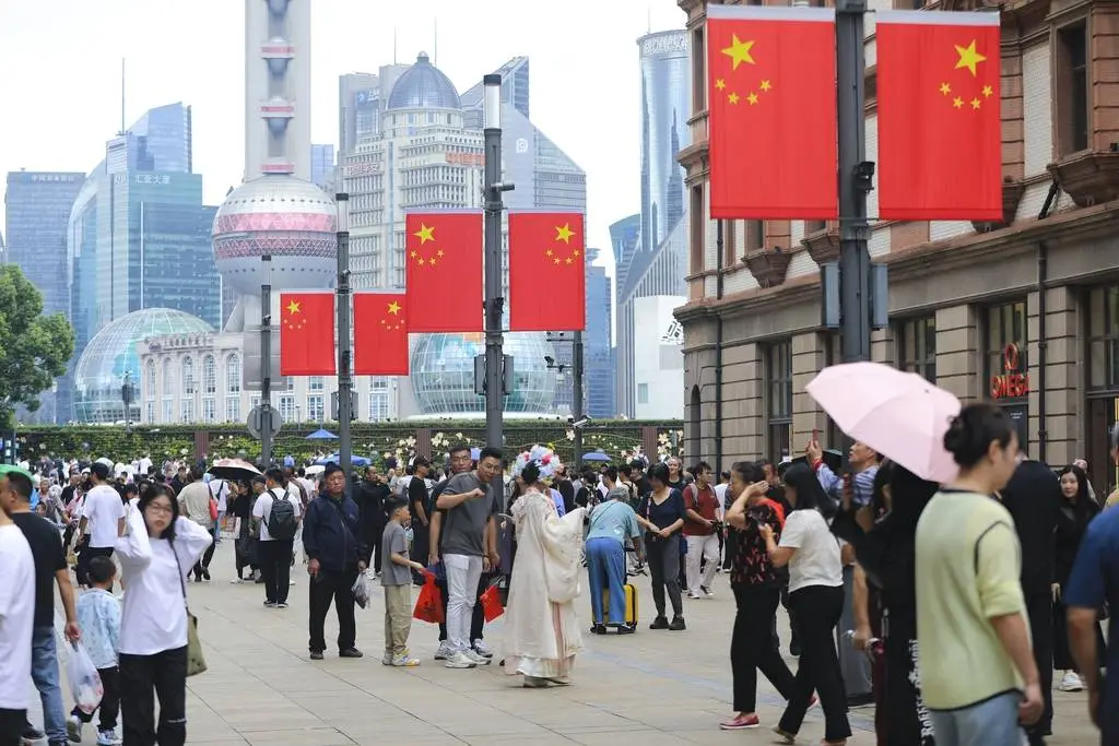 国庆假期上海接待游客 1862.25 万人次，旅游消费交易总金额达 269.19 亿元  第1张