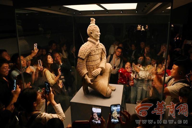 秦始皇帝陵博物院完成 9 个提升改造项目，国庆假期接待观众近 40 万人次  第2张