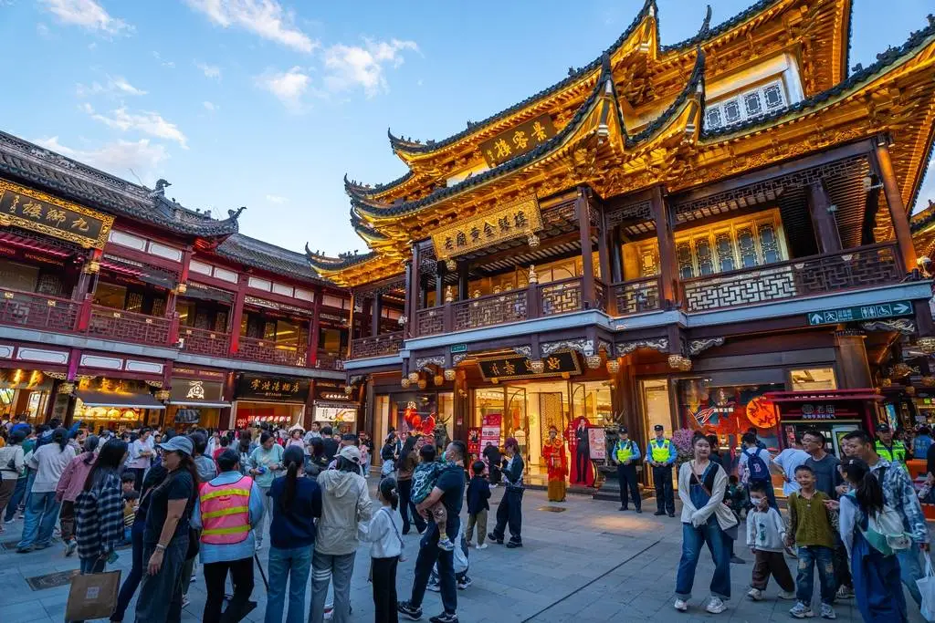 国庆假期上海消费市场火爆，你贡献了多少？  第1张