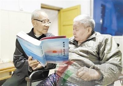 30 本爱妻日记，13 万字，梅天顺用 7 年诠释什么是爱情  第1张