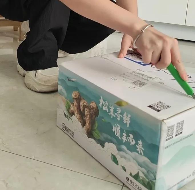 天南海北的果菌王 2.0：浙江邓女士寄出的果菌王，激发了全国网友助力科研的热情  第2张
