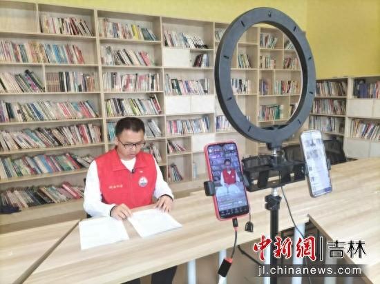 敦化市残联携手社区开展系列活动，助力残疾人融入社会  第1张