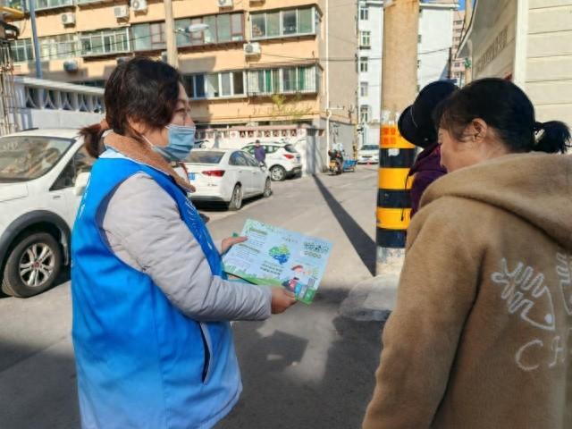 垃圾分类新潮流！青年公园街道槐荫广场社区引领绿色生活
