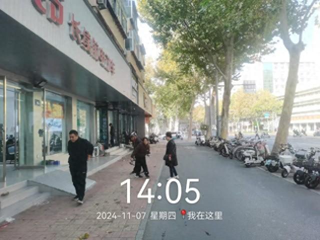 杆石桥街道：精细化管理打造品质街区，徒步聚焦沿街秩序  第1张