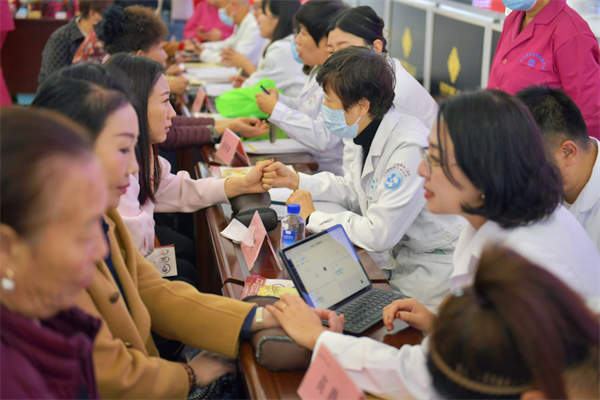 秋冬进补选膏方,私人订制好处多!你适合吃膏方吗? 第3张 秋冬进补选膏方,私人订制好处多!你适合吃膏方吗? 第3张