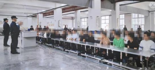 直击痛点！社区矫正对象沉浸式体验高墙内生活，不守法将面临铜墙铁壁  第2张