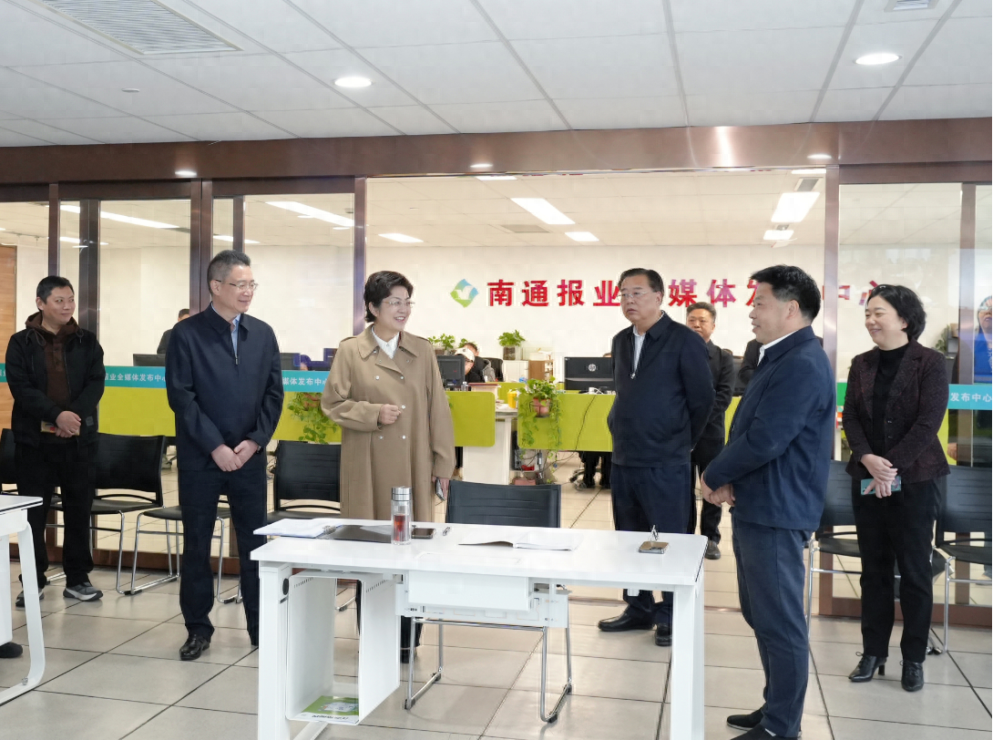 第 25 个中国记者节，南通新闻工作者用激情和脚步丈量江海大地
