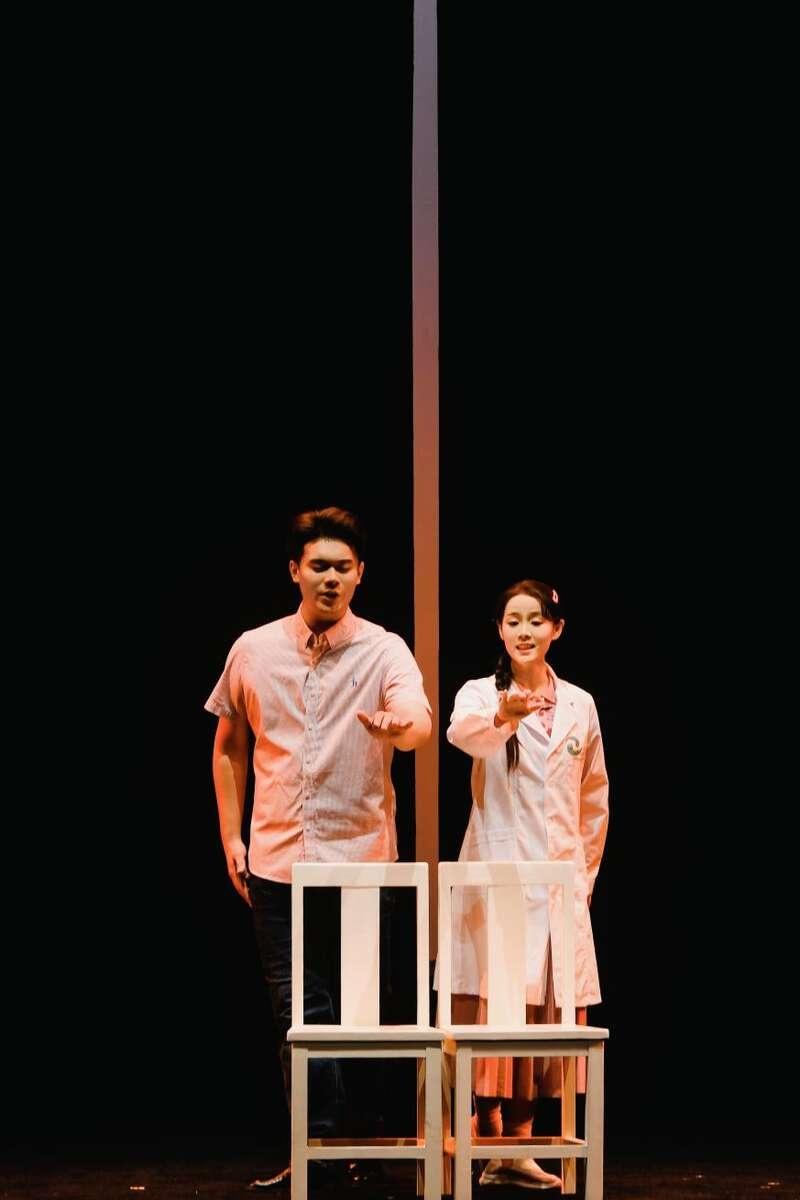 扬剧推拿将亮相北京天桥剧场，展现盲人推拿师的情感世界  第2张