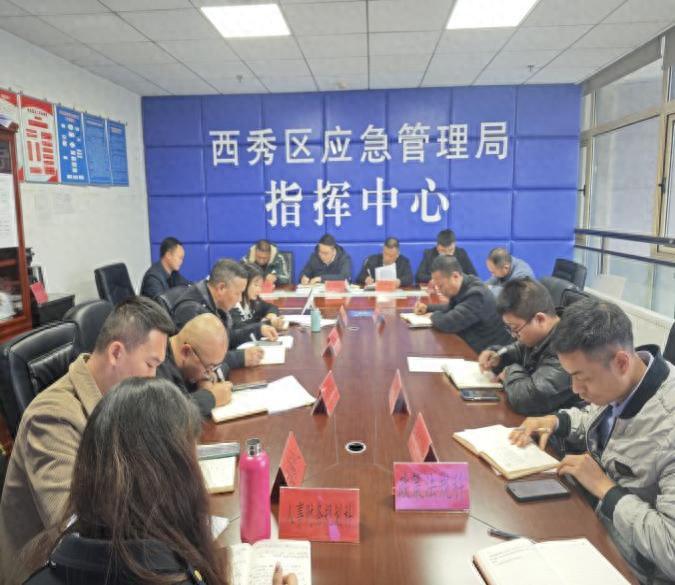 揭秘应急局宪法宣传周：领导干部化身讲解员，深入解读宪法与安全生产法