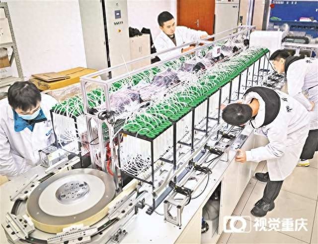 重庆首台DNA活字打印机诞生，技术领先全球，大数据存储成本大幅降低