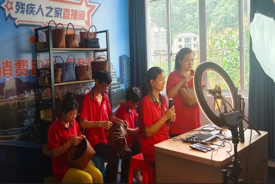 星光引路：浙江外服公司如何点亮300多名残疾人的就业之路？  第2张