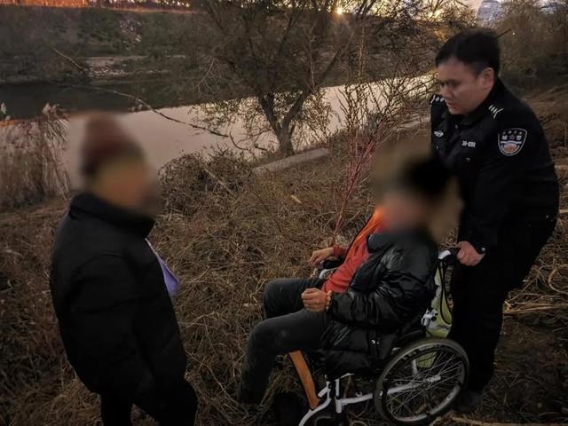走失老人深夜迷路，公安西青分局中北东派出所用速度与温情守护归家路  第4张