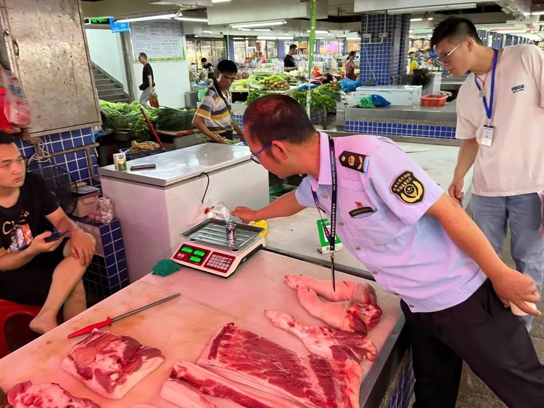 港车北上澳车北上，珠海斗门海鲜夜市成港澳游客新宠，大湾区消费热潮来袭  第2张