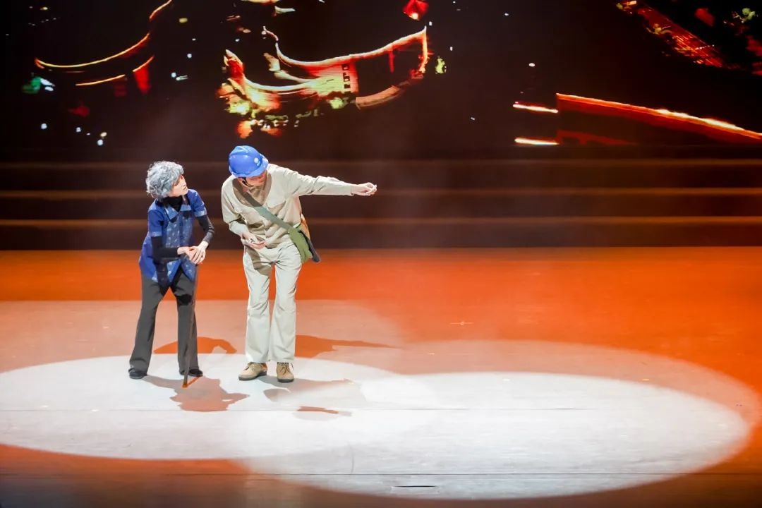 道德的力量：江苏先进典型事迹巡演温暖人心，传递真善美正能量  第2张