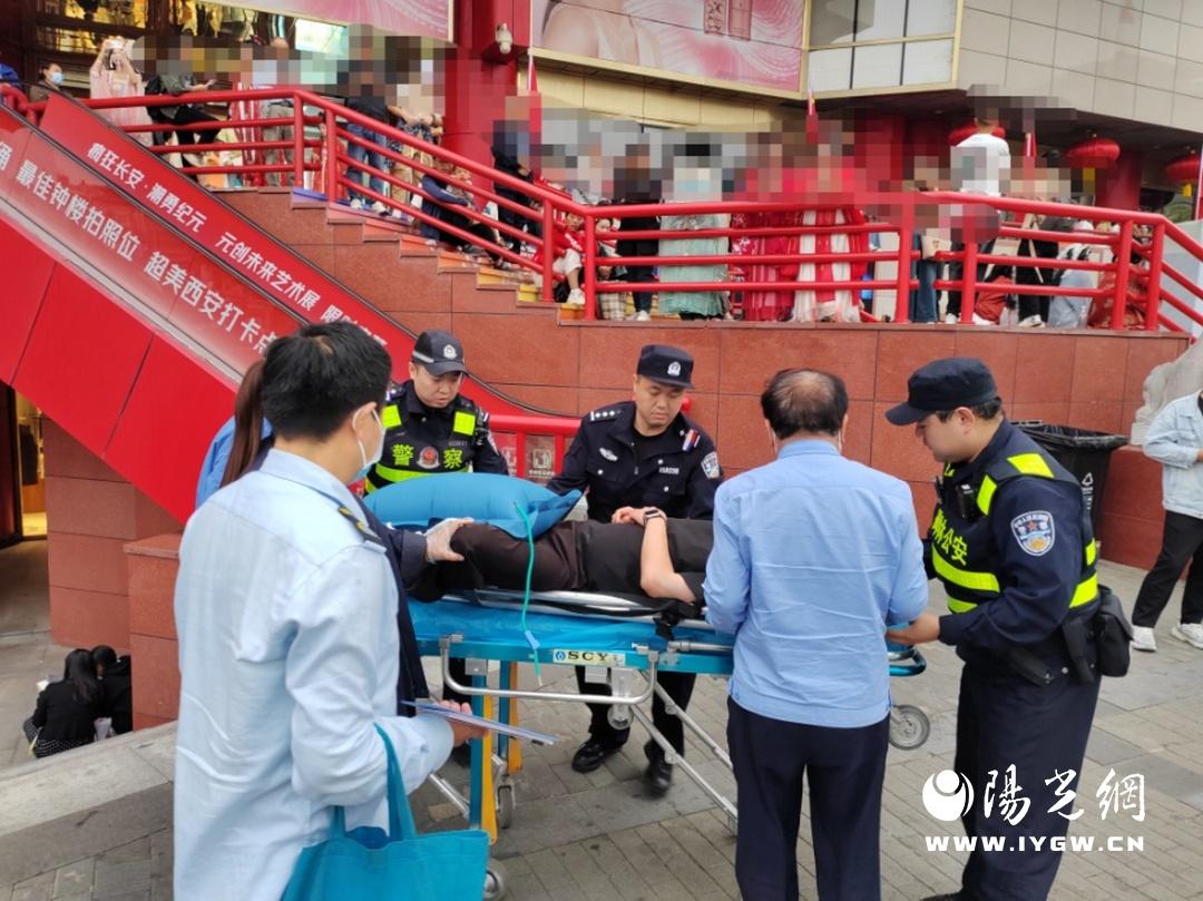 国庆期间，西安市公安局碑林分局用藏青蓝守护中国红，清查治安隐患，确保节日安全  第3张