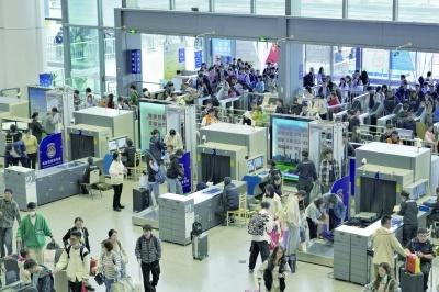 国庆假期南京接待游客 1543.8 万人次，旅游总收入达 207 亿  第1张