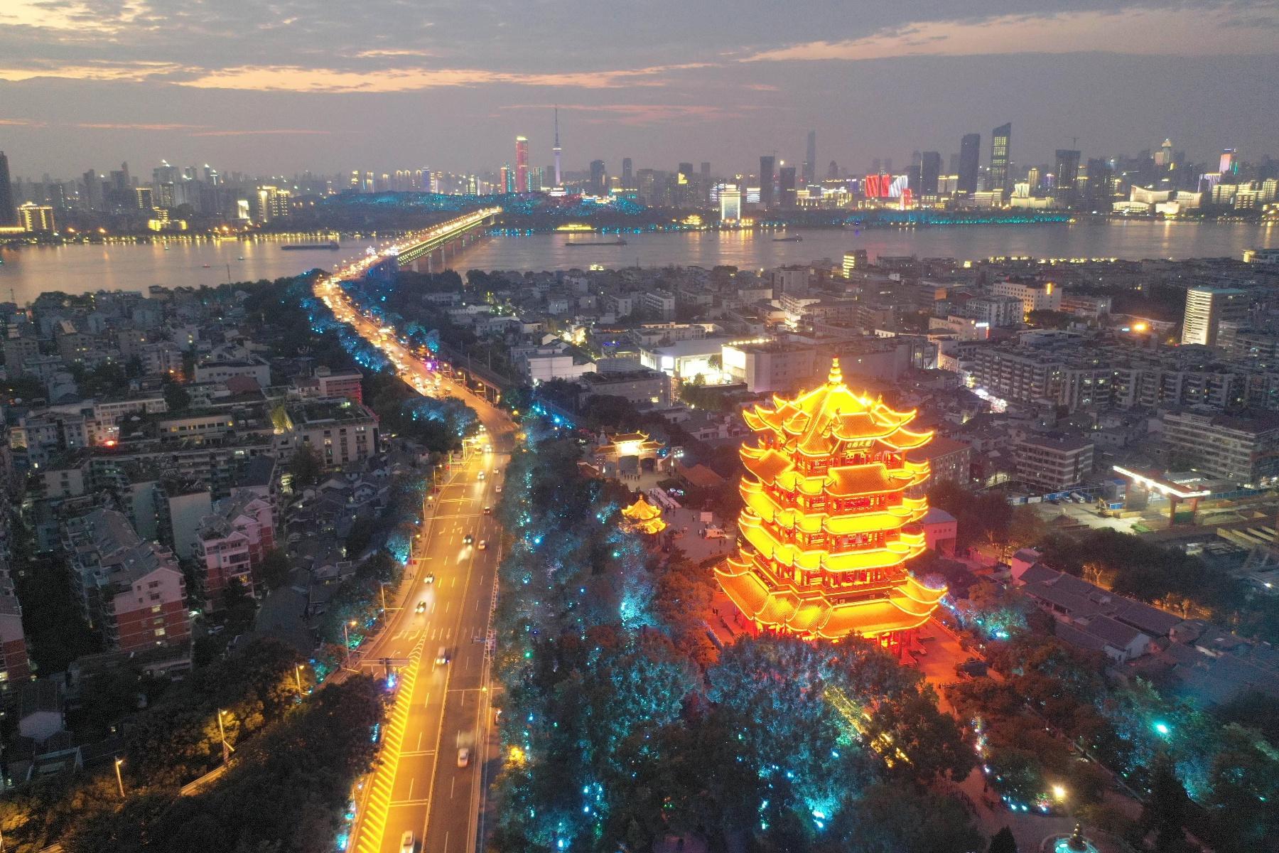 国庆期间武汉城管部门全力保障城市环境，你感受到了吗？  第5张