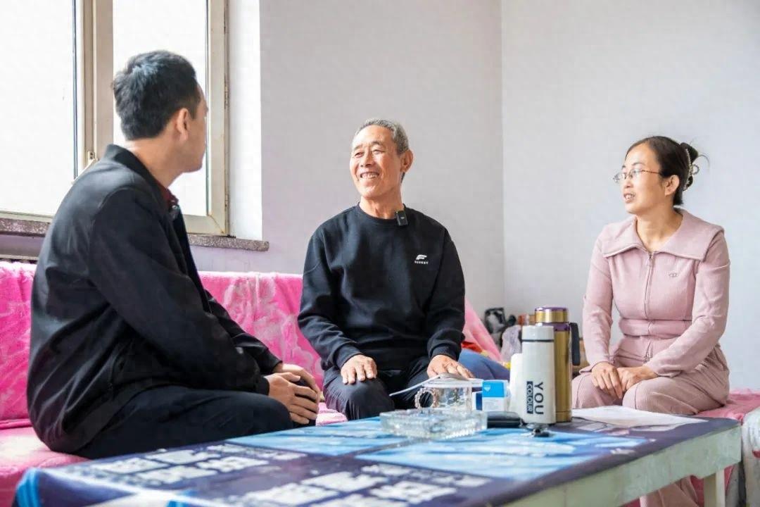 襄垣县民政局主动上门帮特困老人办理临时救助，温暖厚实的民生答卷获点赞  第1张