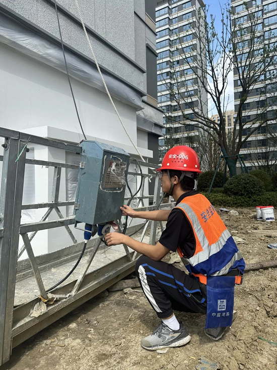 国庆假期，中建六局员工坚守岗位，他们的奋斗故事令人动容  第3张