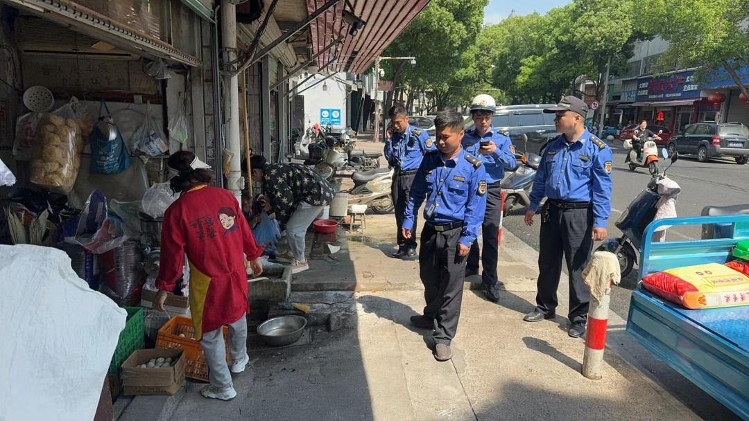 国庆假期结束，湖城月河街道多措并举优化市容秩序  第3张