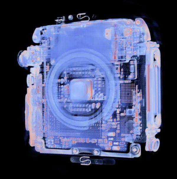 Apple Watch Series 10 拆解视频曝光！内部构造竟如此精密？  第4张