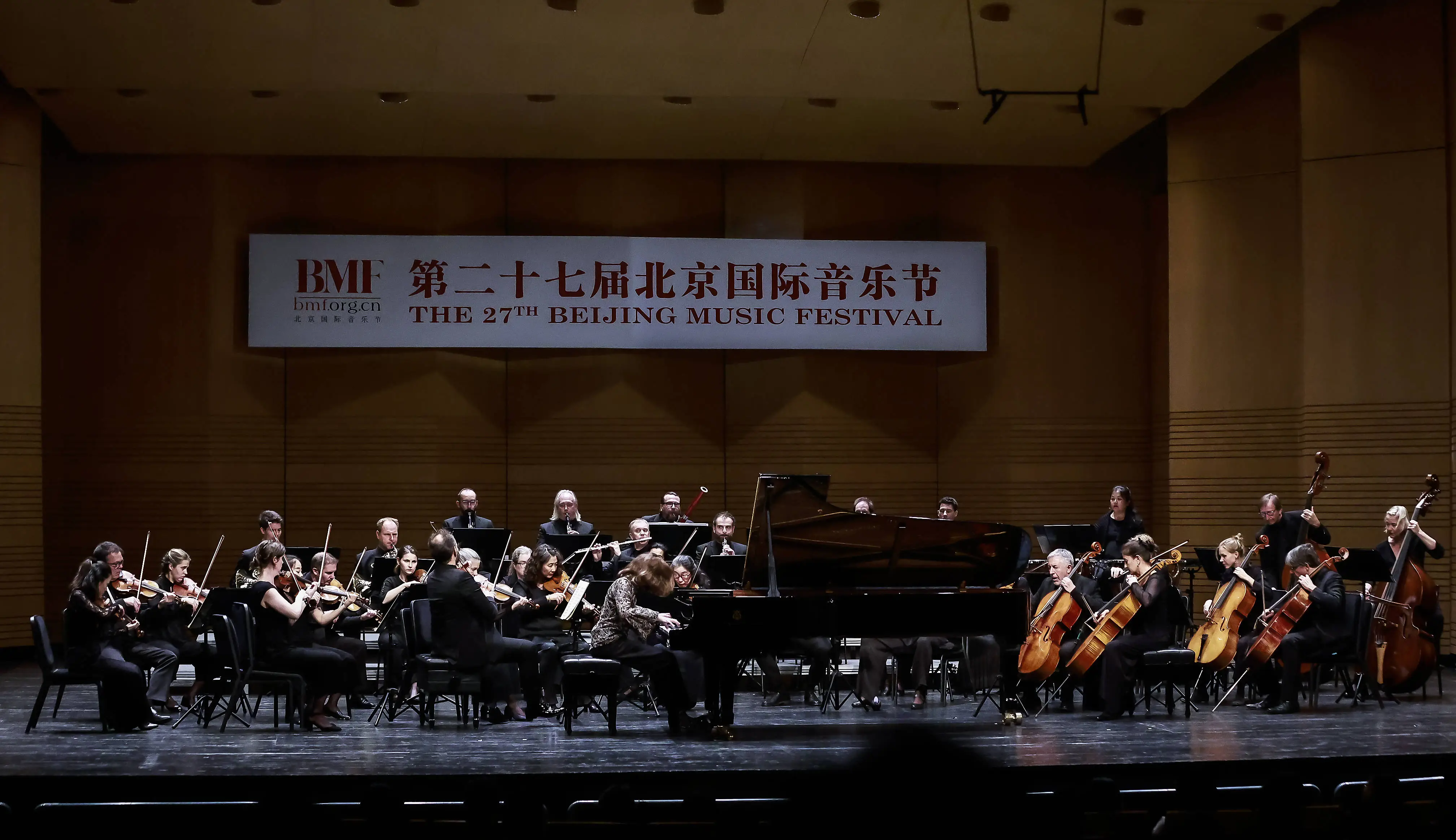 时隔七年，法国钢琴家携顶尖乐团重返中国，奏响古典音乐盛宴  第1张