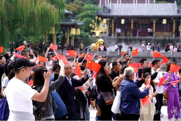 国庆假期西安文旅市场热度不减，接待游客 1754.60 万人次，你去了吗？  第4张
